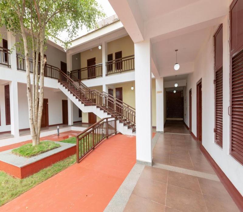 Kstdc Hotel Mayura Yagachi, Belur Belur  Kültér fotó